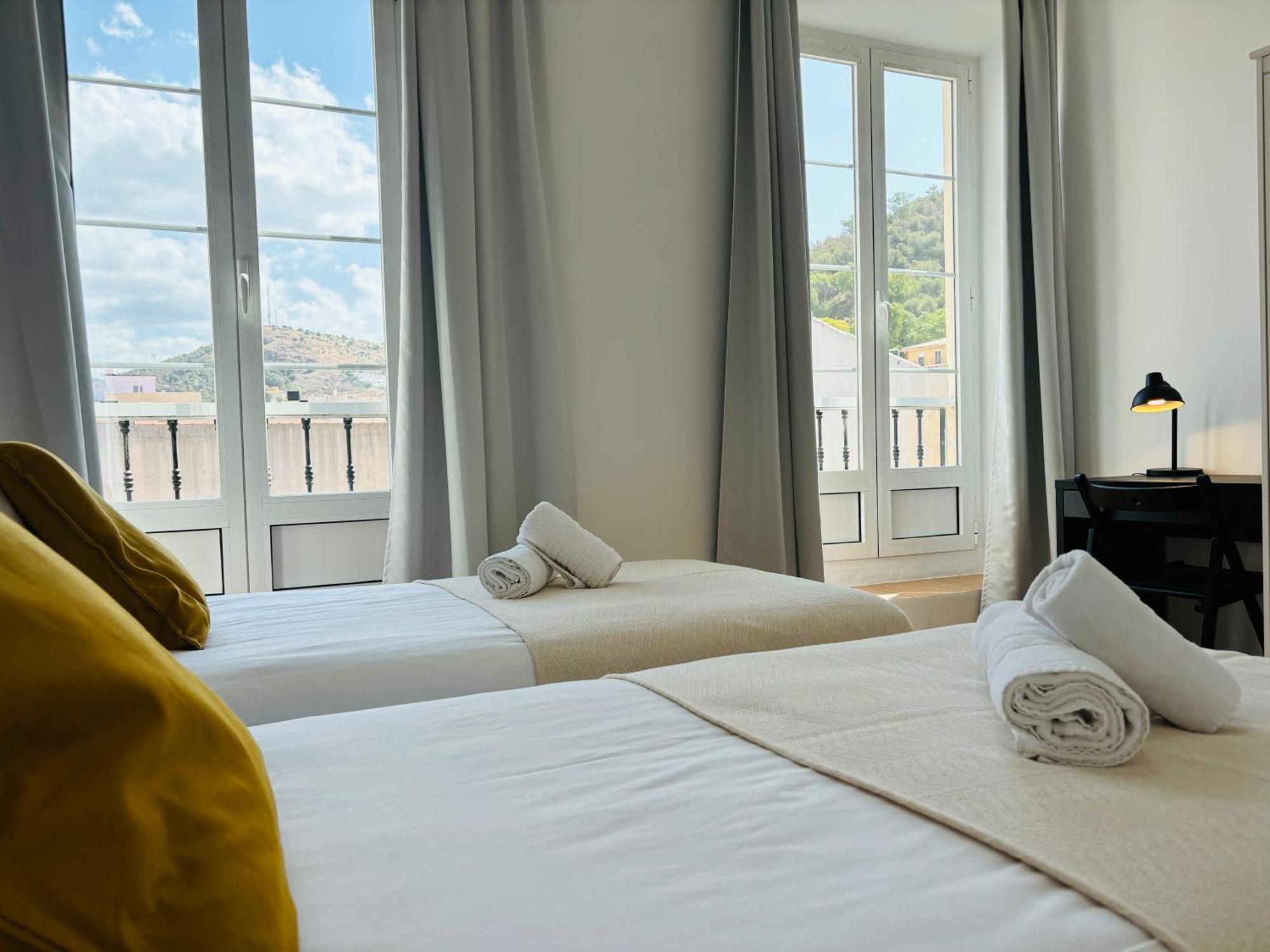 Apartamentos Alcazaba Málaga Extérieur photo