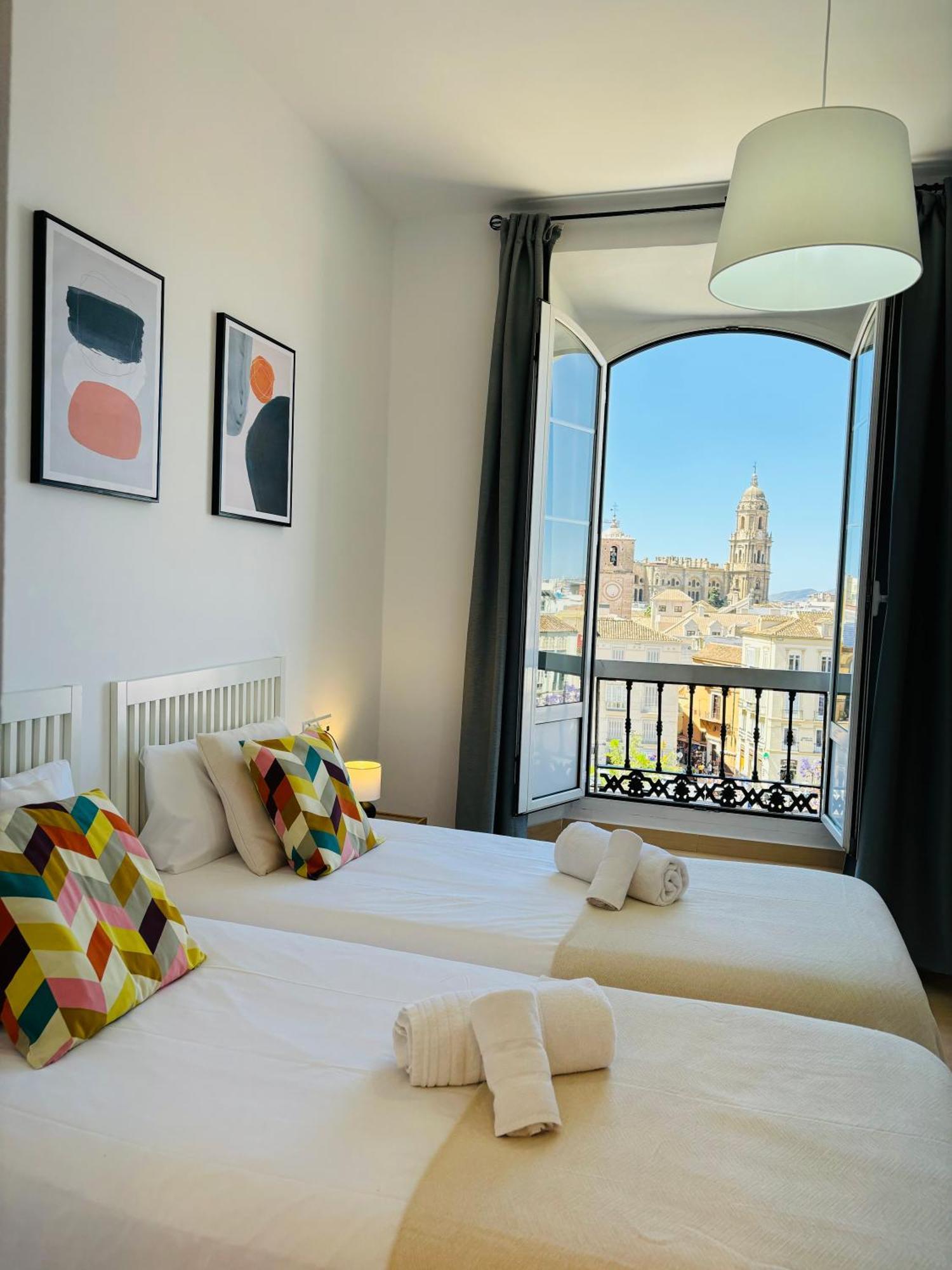 Apartamentos Alcazaba Málaga Extérieur photo