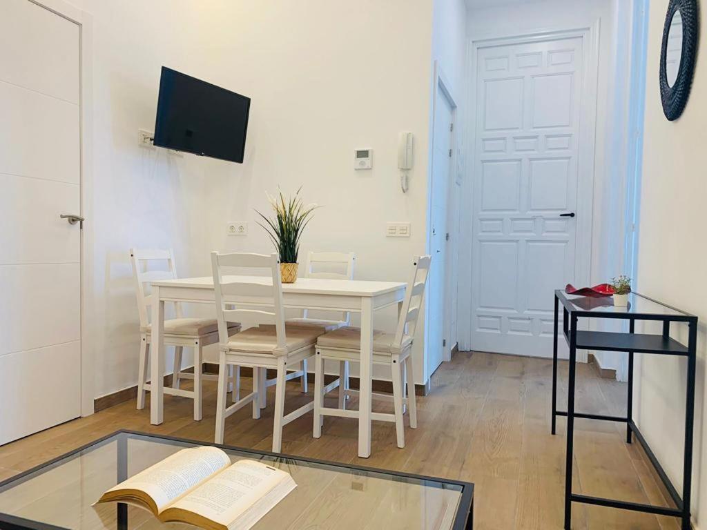 Apartamentos Alcazaba Málaga Extérieur photo